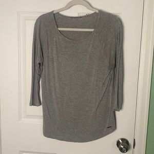 Gray 3/4 sleeve Tahari shirt